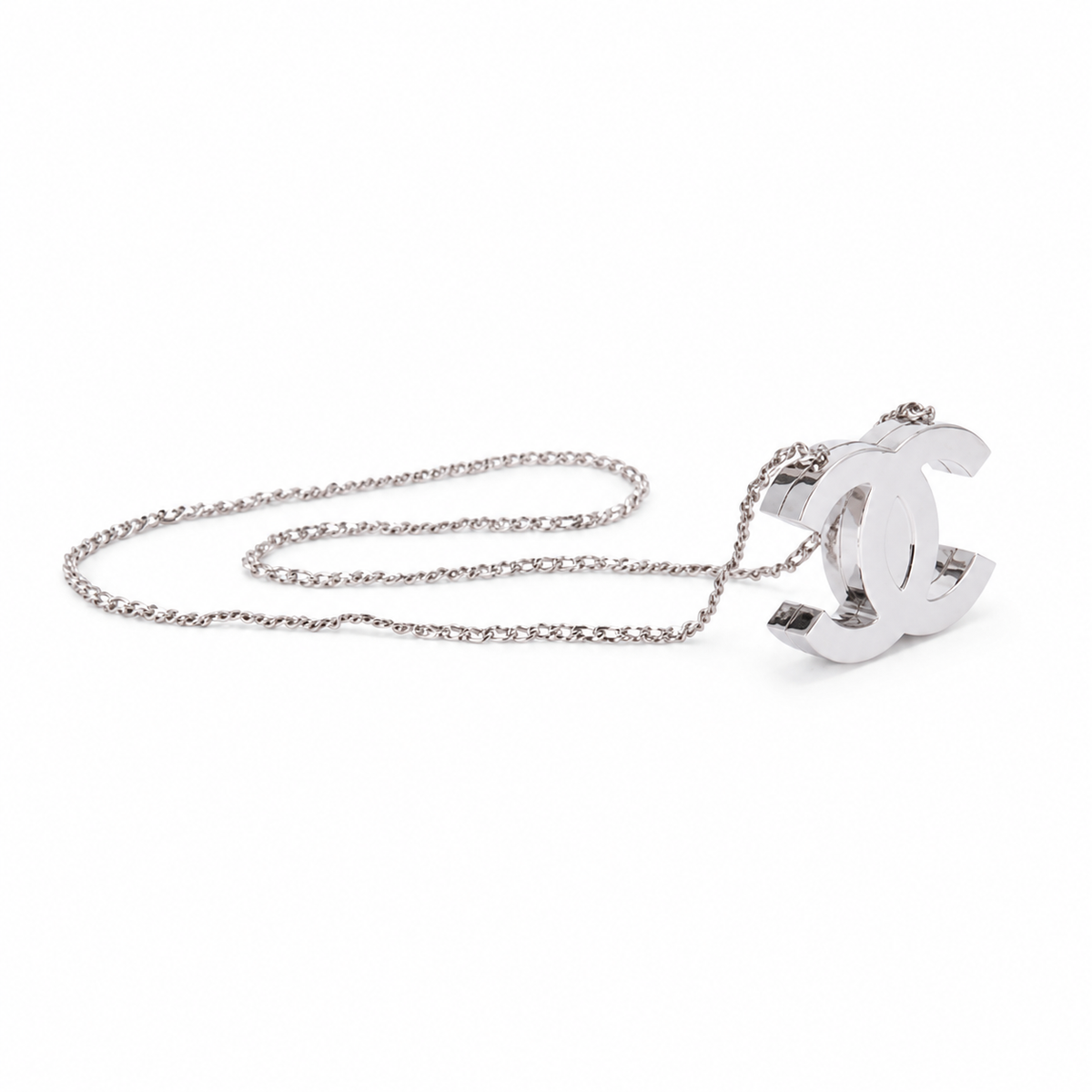 Chanel CC Logo Hard Shell Minaudiere | Silver Mirror & Chain — 10cm