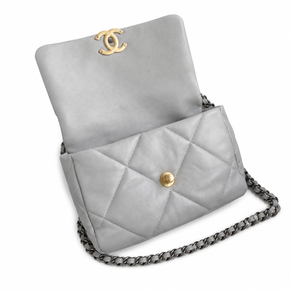 Chanel Classic Quilted Flap Bag | CC Turn-Lock Leather Chain Strap — 26cm