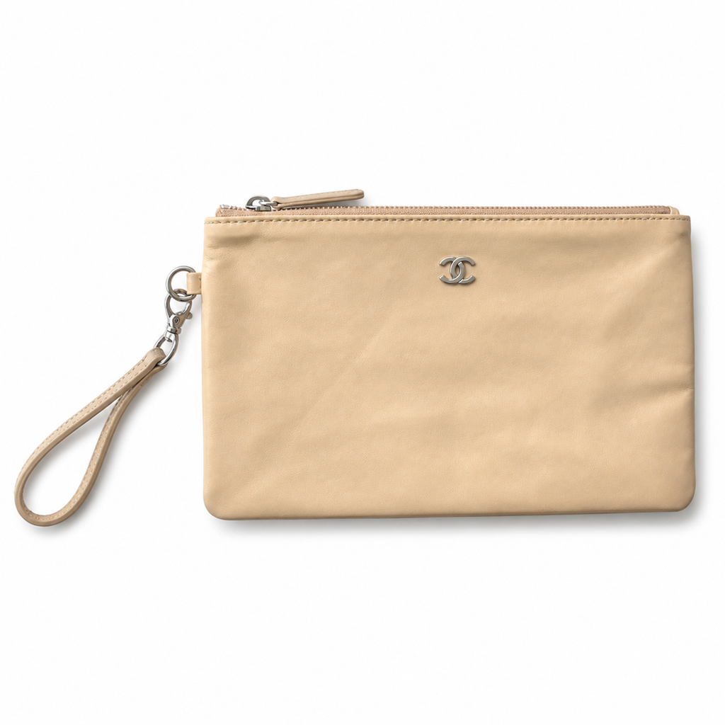 Chanel Classic Quilted Large Tote Bag | CC Hardware Leather Chain Strap — 35x37cm
