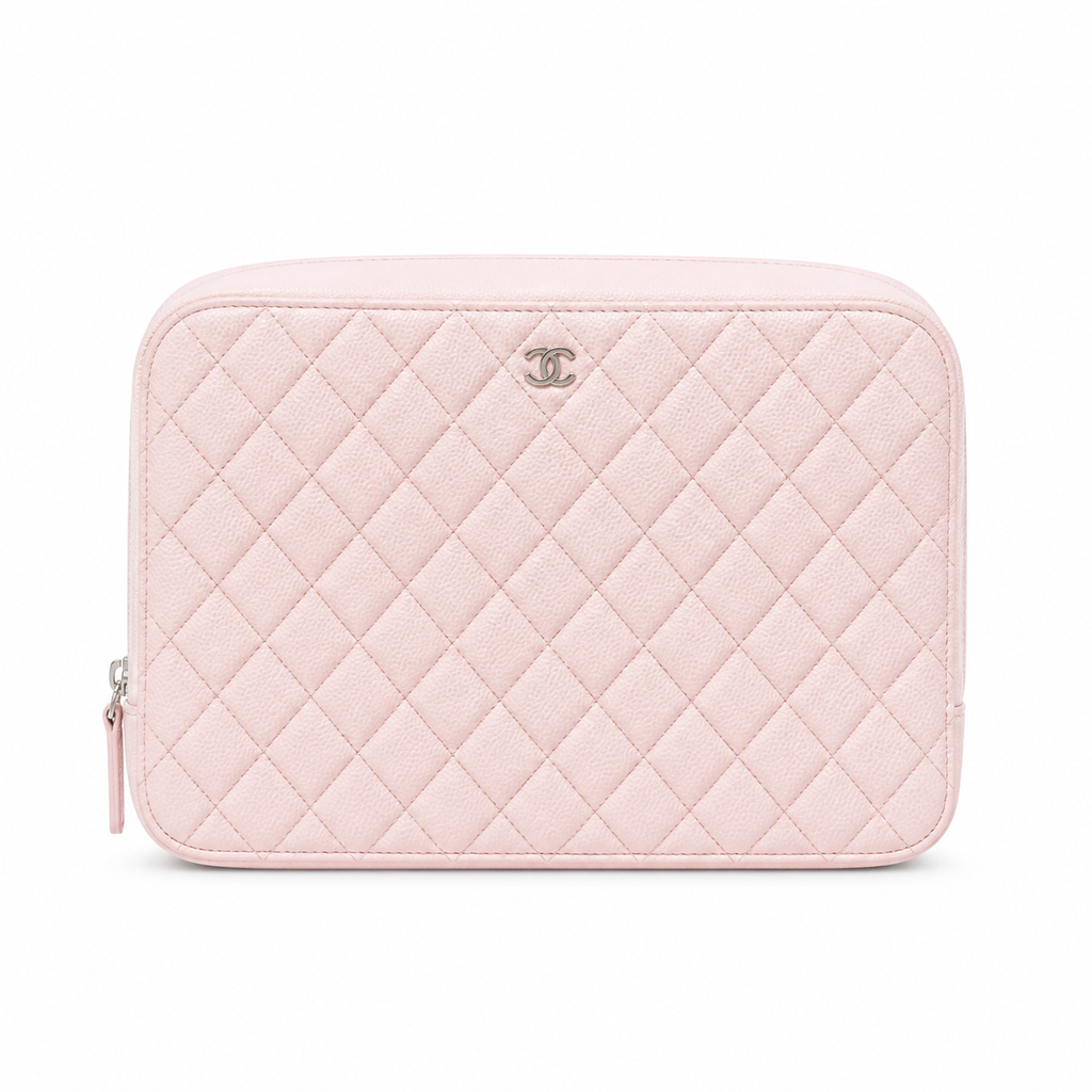 Chanel CC Quilted Vanity Case Bag | Built-In Mirror & Gold Chain — 25cm